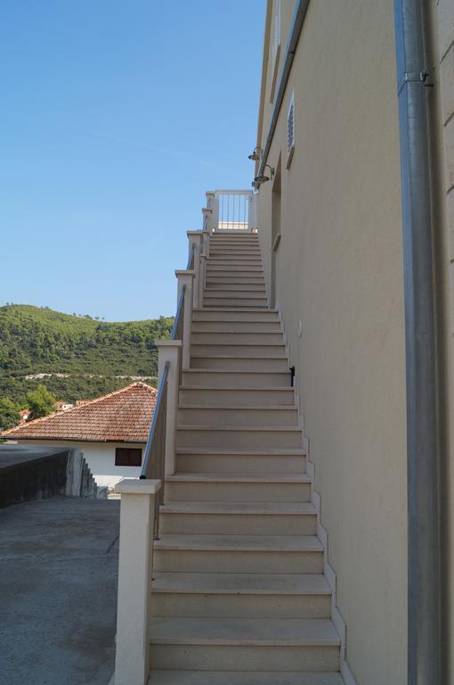 Apartments Morgen Brna Exterior photo