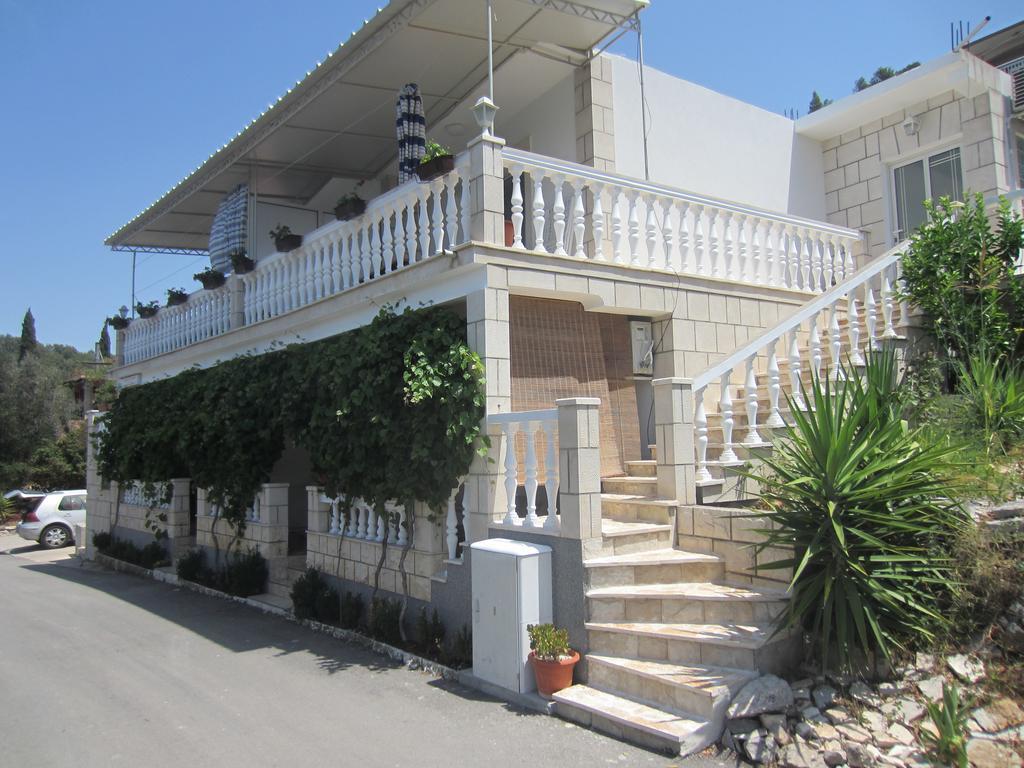 Apartments Morgen Brna Exterior photo